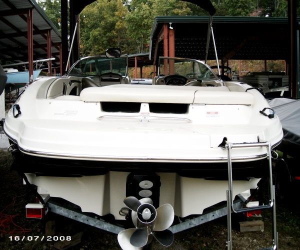 2005 Sea Ray 2005 Sea Ray Select 220 Power boat for Sale in Cumming, GA